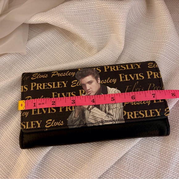 Elvis Presley Black and Gold Wallet - Picture 2 of 5